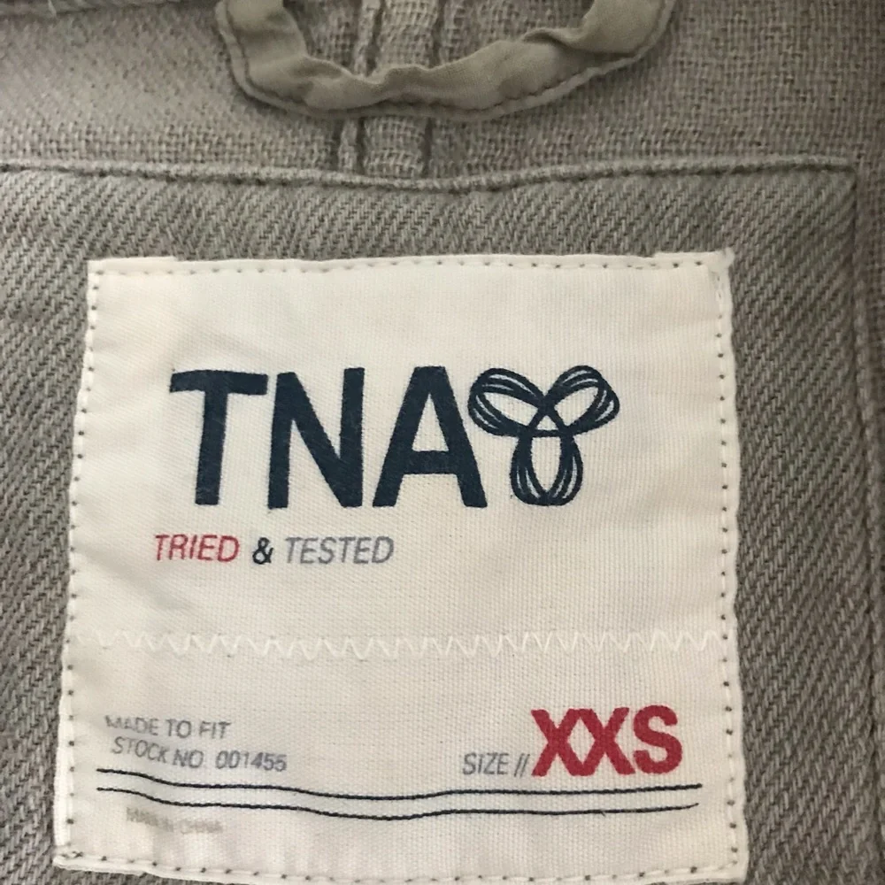 Jacket - Picture 3 of 5
